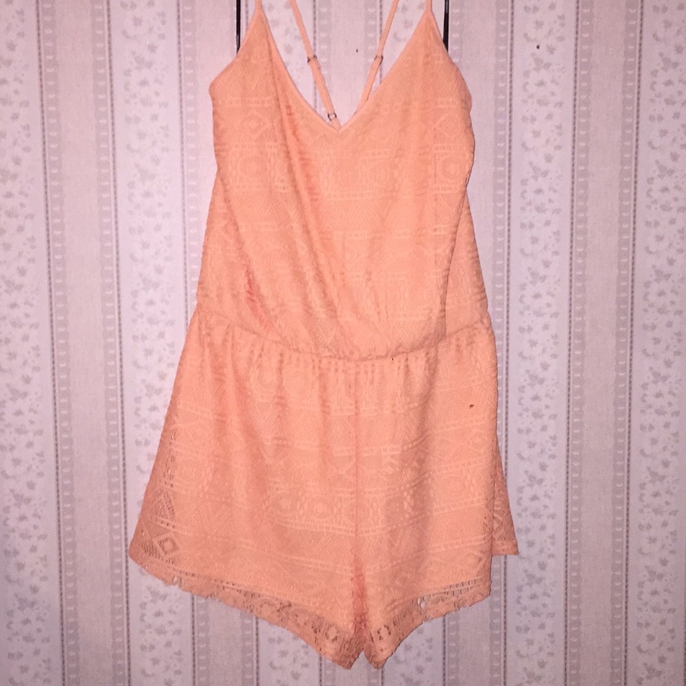 BRAND NEW forever 21 romper